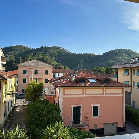 Ampio Trilocale Con Posto Auto Villa Sestri Levante Buitenkant foto